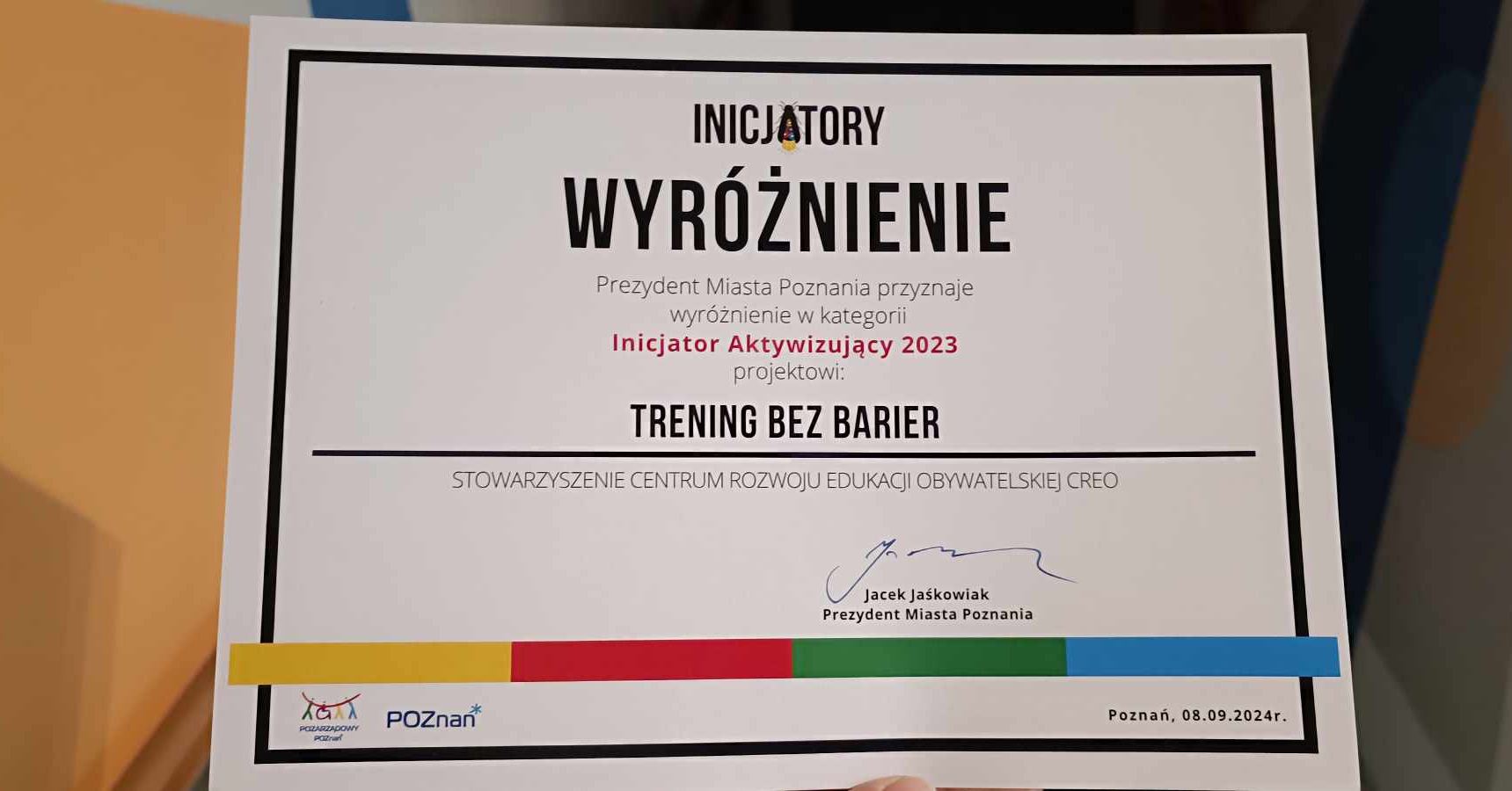 Dyplom: wyróżnienie w konkursie Inicjatory Roku za projekt Trening bez Barier