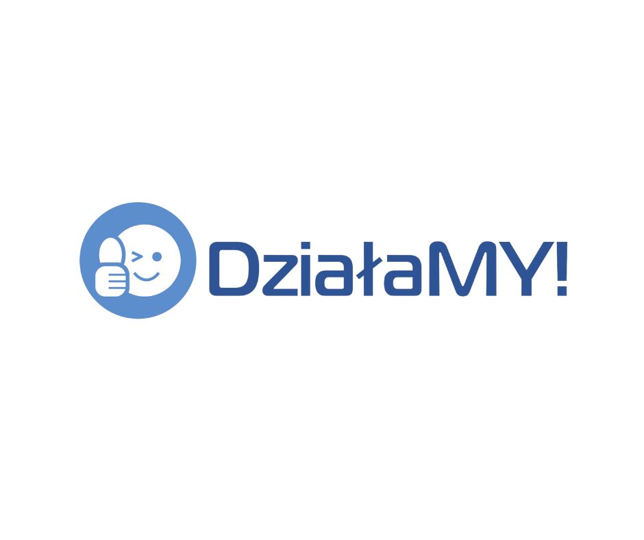 Logo projektu DziałaMY! Po lewej uśmiechnięta buźka. Pokazuje kciuk w górę. Obok niebieski napis DziałaMY!